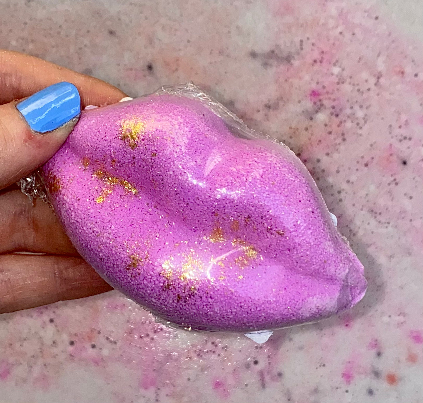Lips Bath Bomb