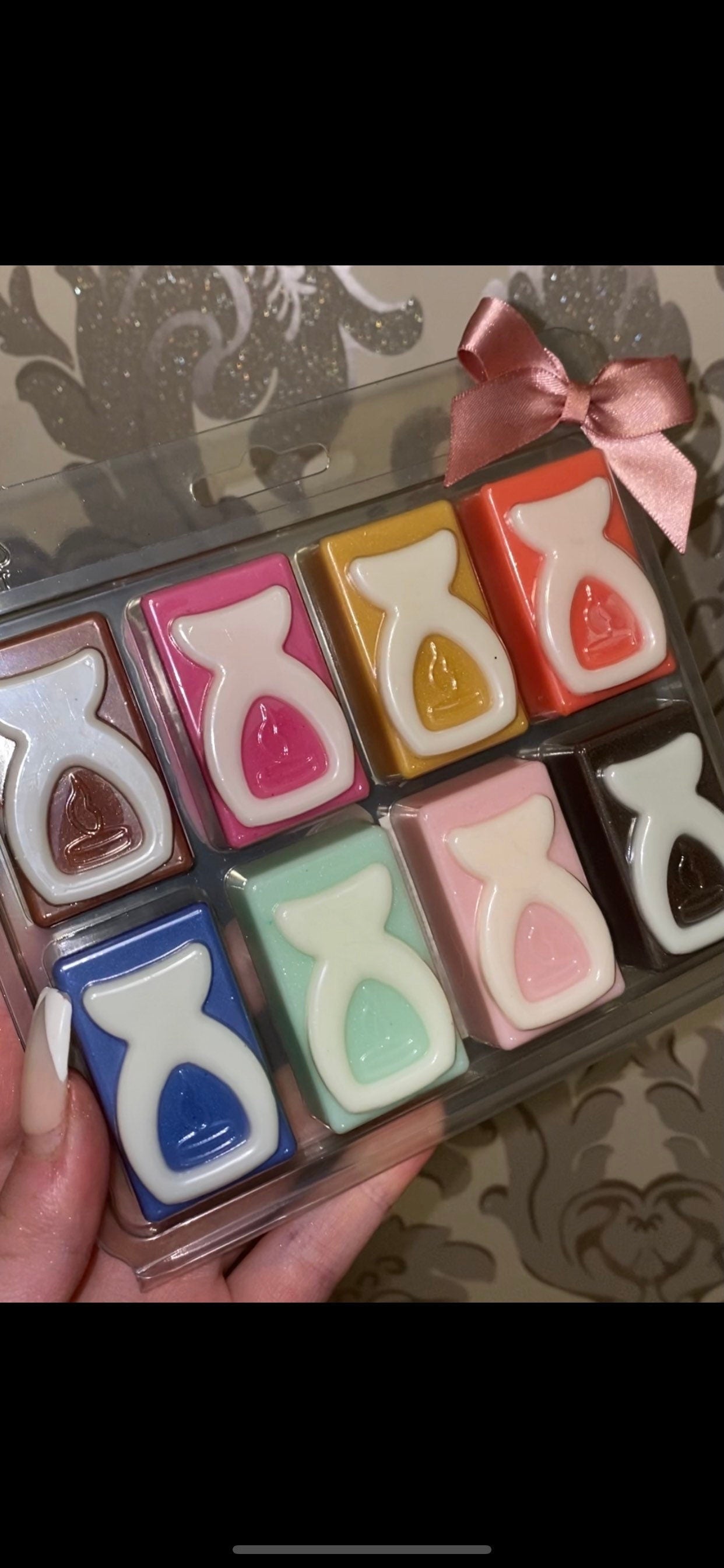 Wax Burner Clamshell